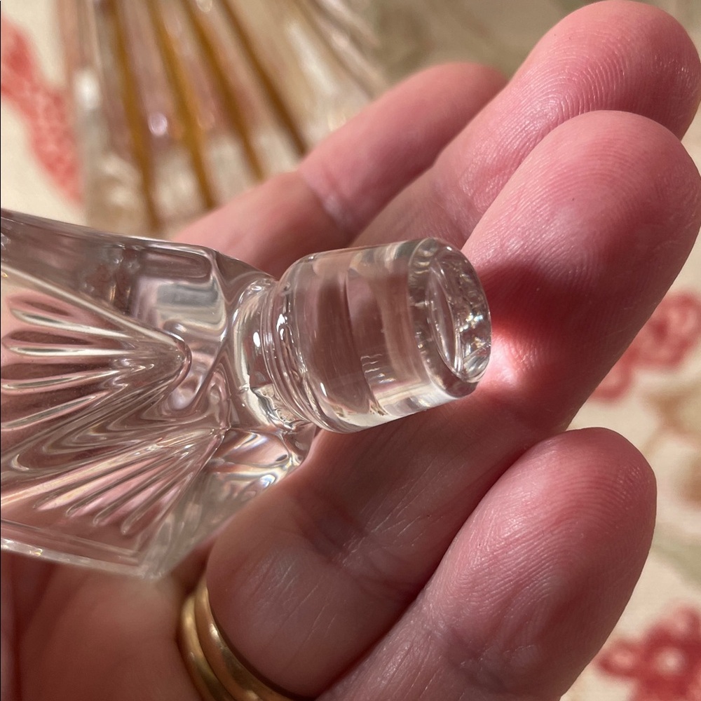Royal Gallery Lead Crystal Glass Perfume with Topper and Striated Gold Accents - Picture 5 of 13